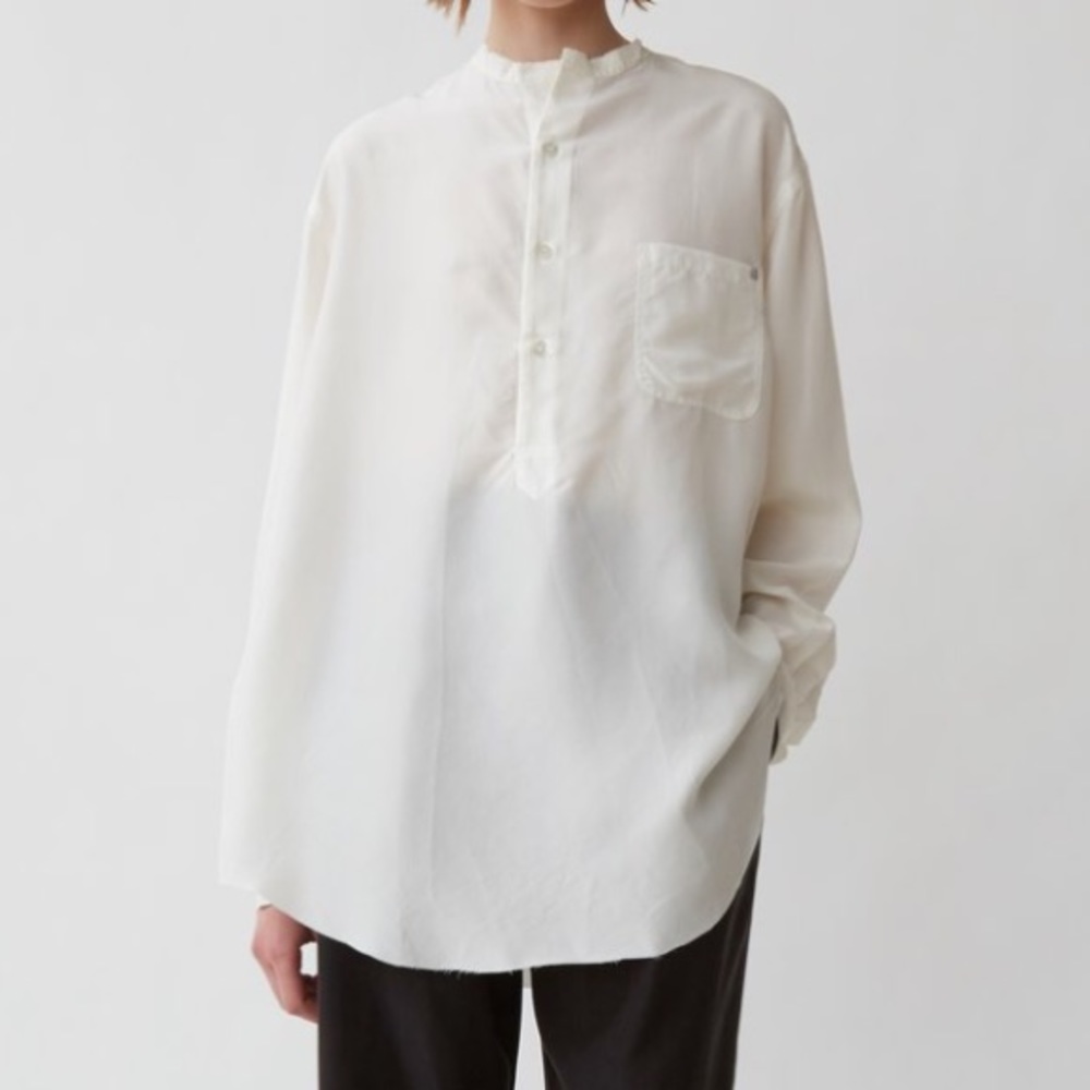 EXTREME CASHMERE - Cream Silk Feel Top